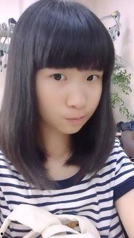 13岁的女生图片,13岁少女的纯真瞬间